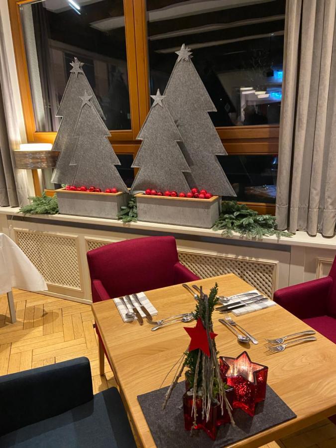 Hotel Hollmann Halle  Экстерьер фото